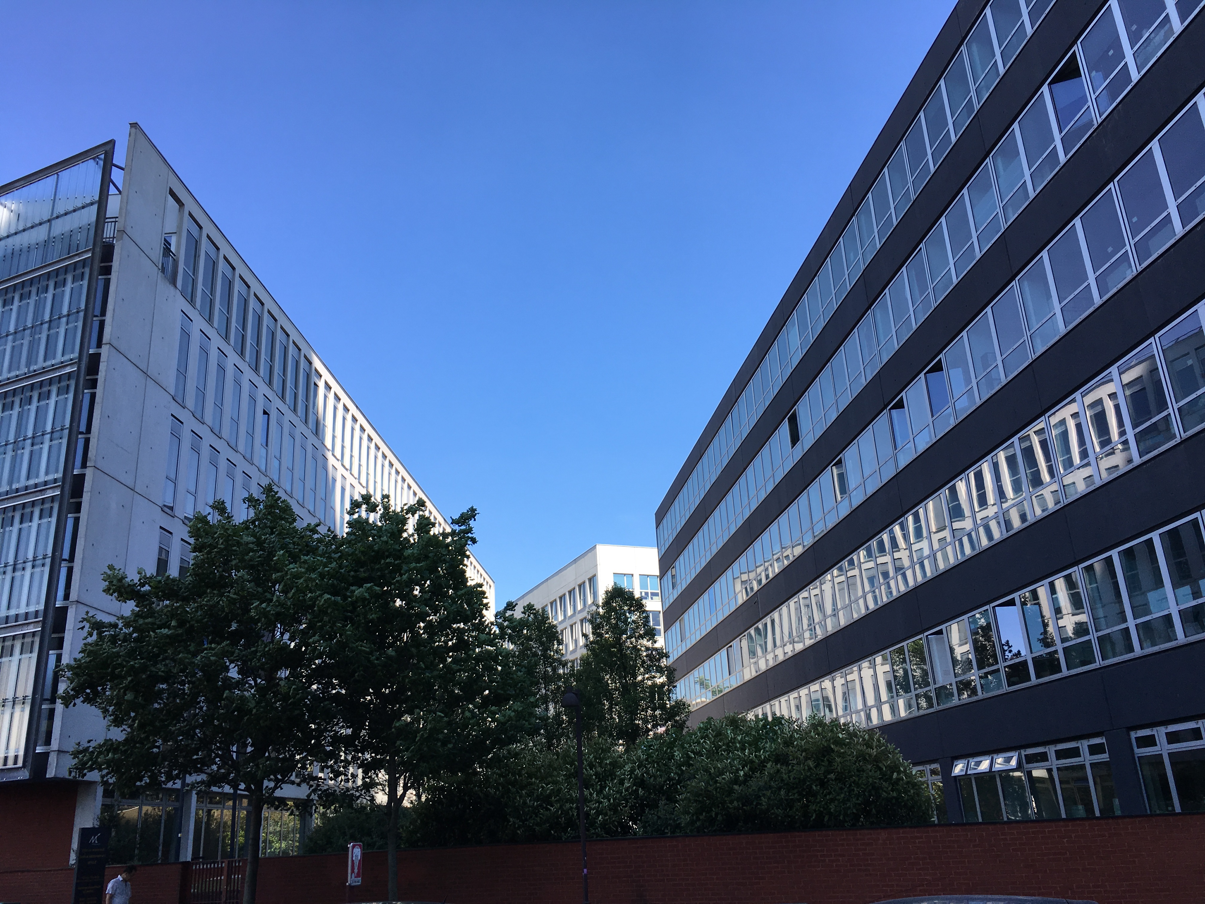 réalisation de bureaux OPALE à Montreuil - AXE IMMOBILIER